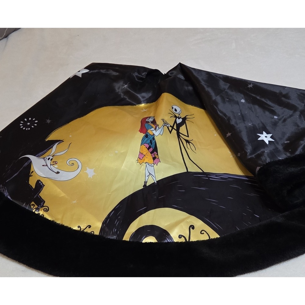 Disney The Nightmare Before Christmas Tree‎ Skirt Black Yellow Jack Sally